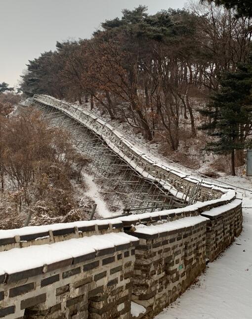 世界遗产--首尔南汉山城冬季雪景