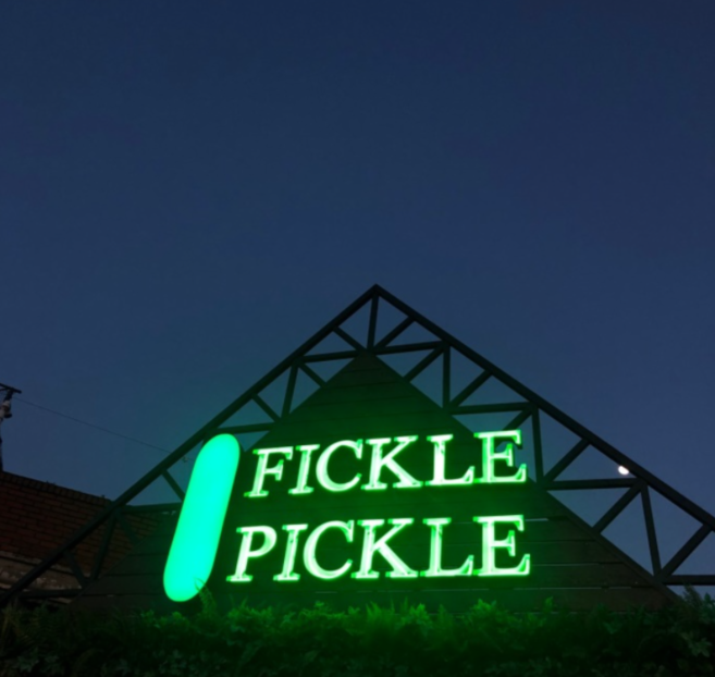 首尔梨泰院一家有顶台的咖啡厅--Fickle Pickle(피클피클)