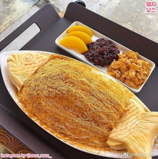 鱼饼甜品冰淇淋