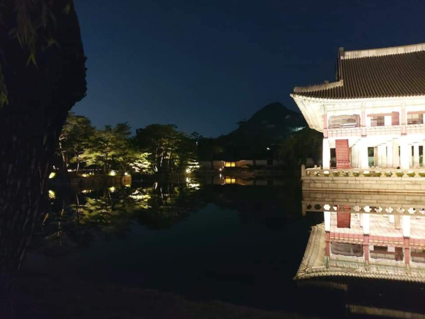 首尔秋季景福宫夜景