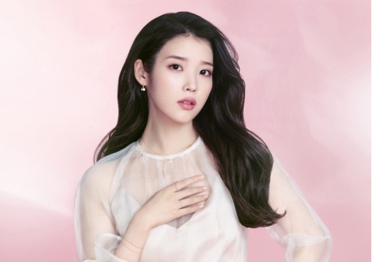 IU