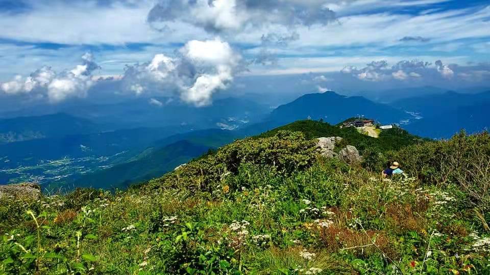 全罗北道德裕山夏季美景